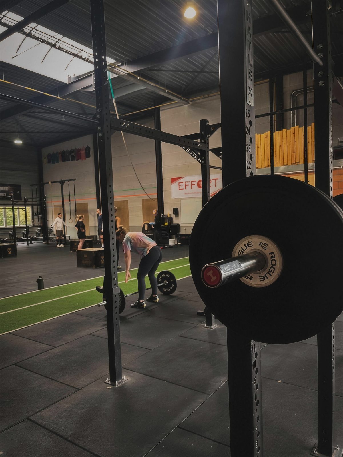 Geladen barbell in de box